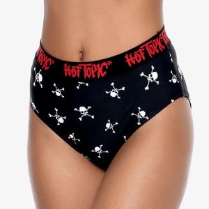 Skull swim bottoms 🖤